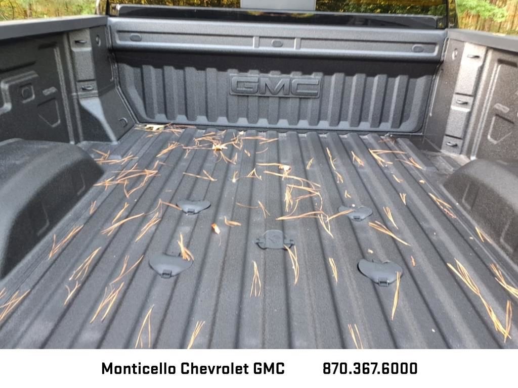 2025 GMC Sierra 2500 HD SLT