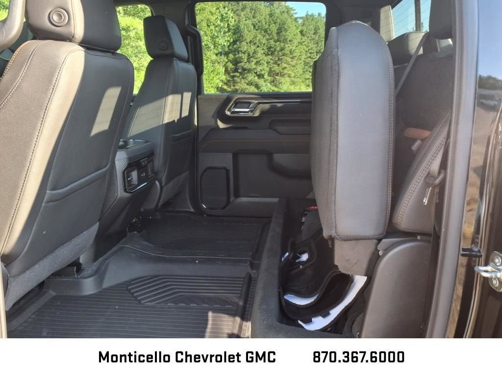 2025 GMC Sierra 2500 HD AT4