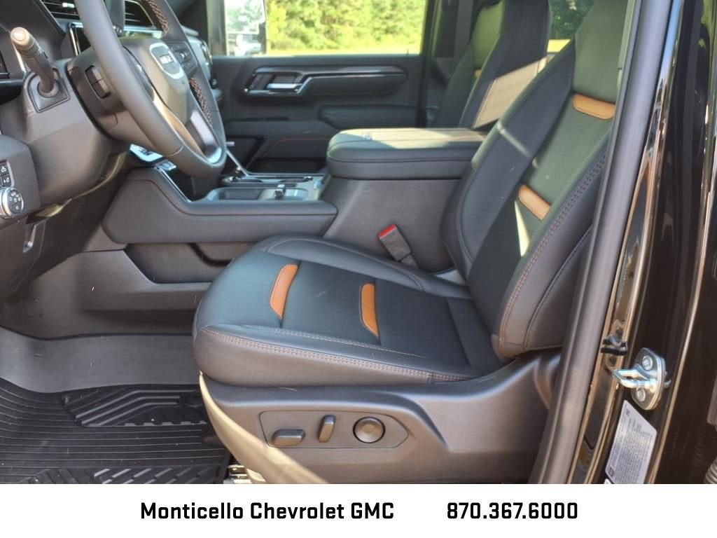 2025 GMC Sierra 2500 HD AT4