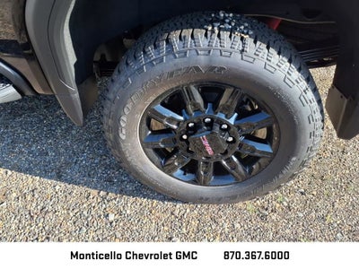 2025 GMC Sierra 2500 HD AT4