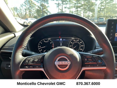 2023 Nissan Altima SL FWD