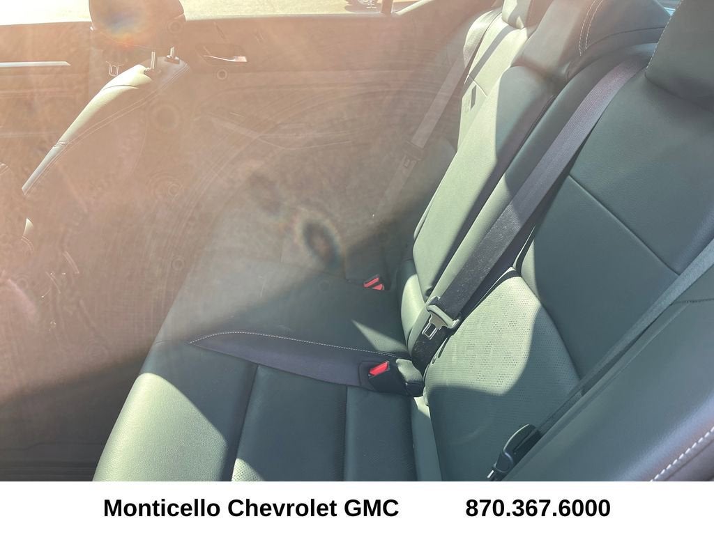 2023 Nissan Altima SL FWD