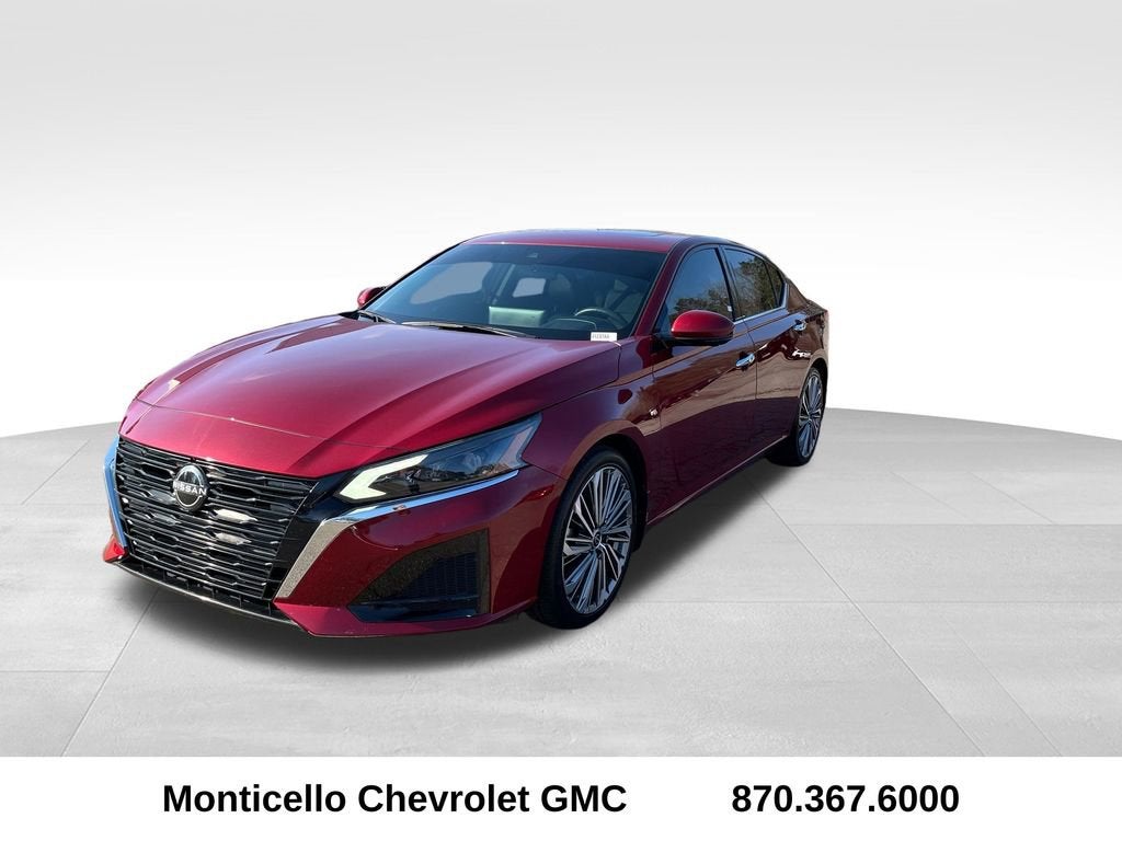 2023 Nissan Altima SL FWD