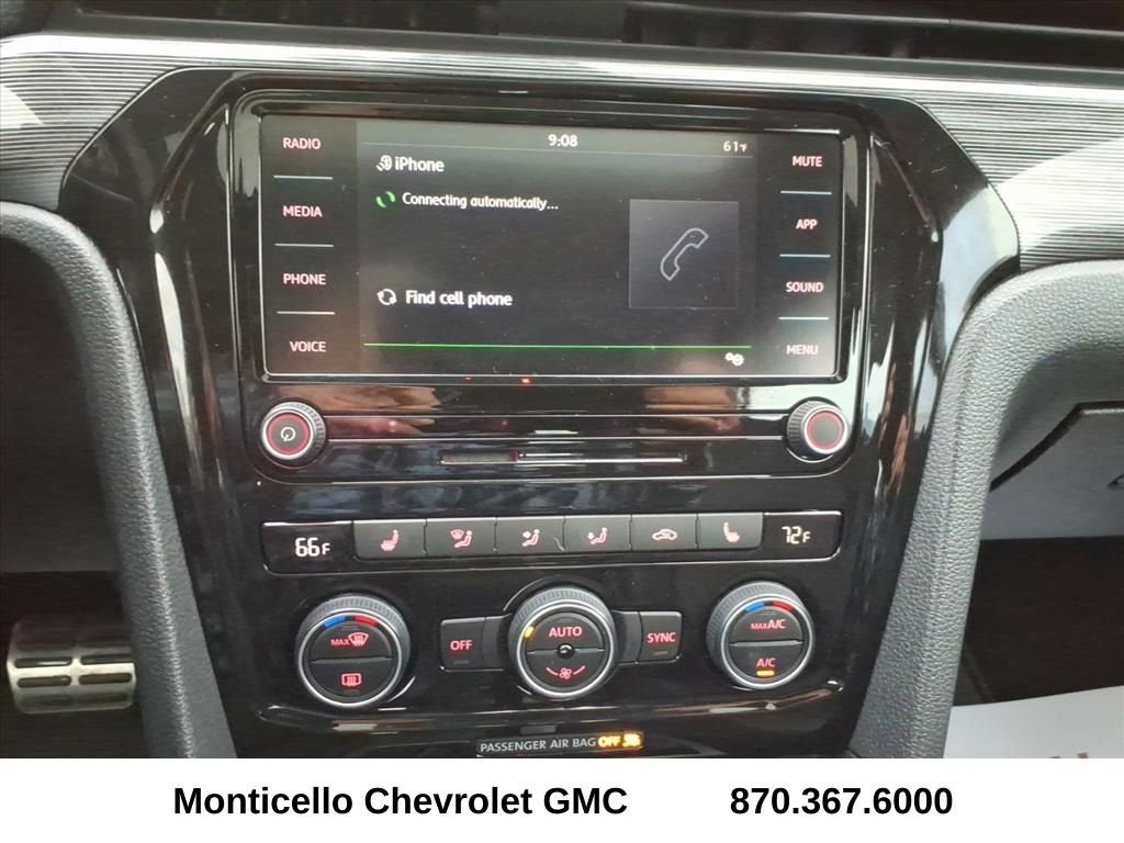 2020 Volkswagen Passat 2.0T R-Line