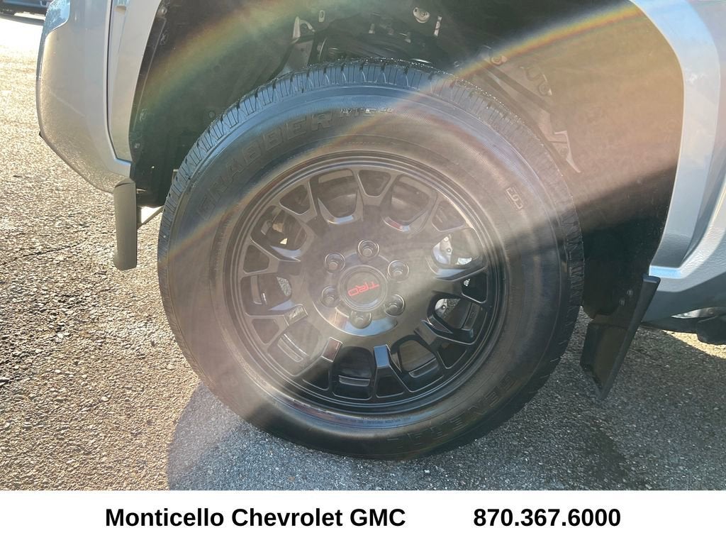 2024 Toyota Tacoma SR5