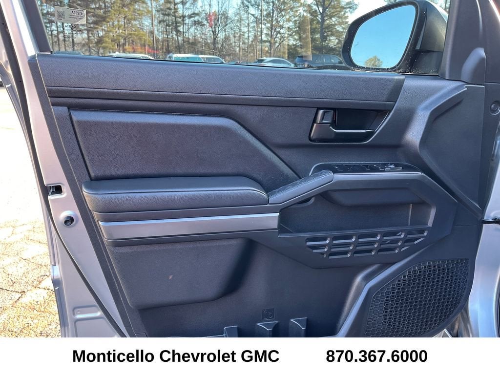 2024 Toyota Tacoma SR5