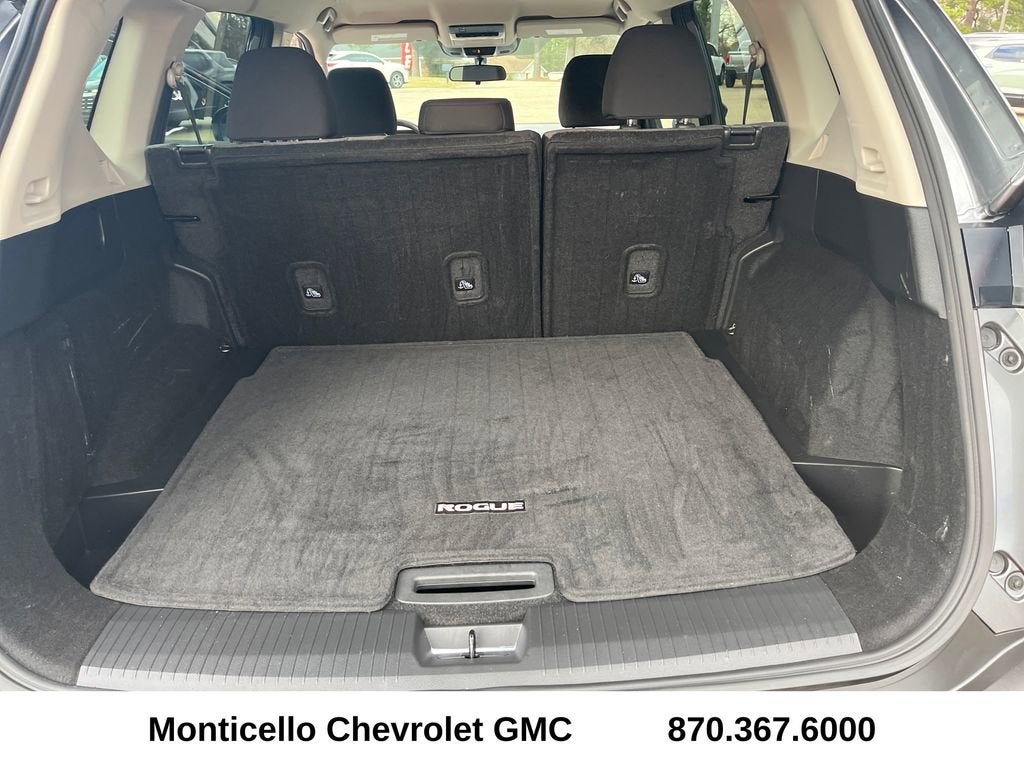 2023 Nissan Rogue SV FWD