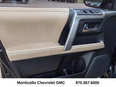 2022 Toyota 4Runner SR5