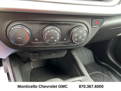 2025 Chevrolet Trax LS