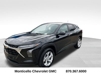 2025 Chevrolet Trax LS