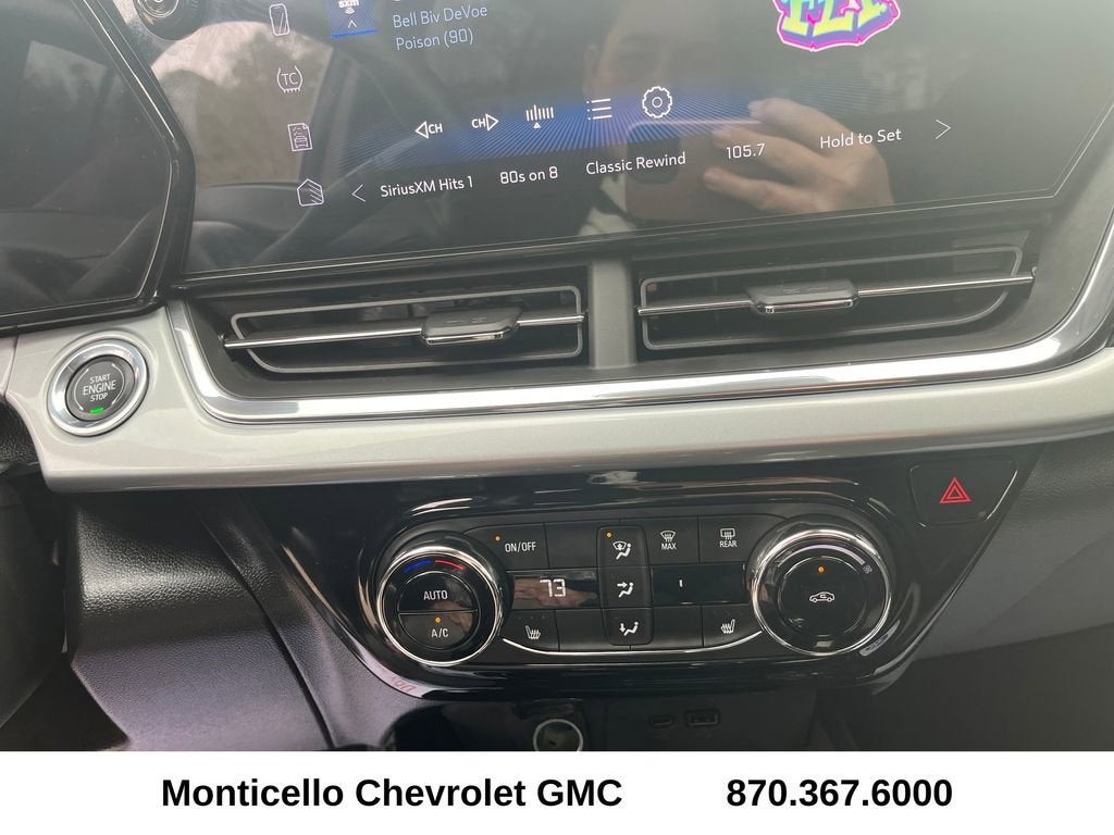 2025 Chevrolet Trax LT