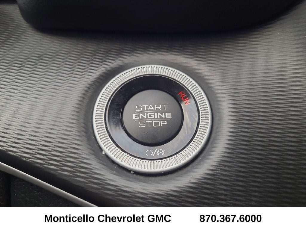 2023 Jeep Grand Cherokee Laredo 4x4