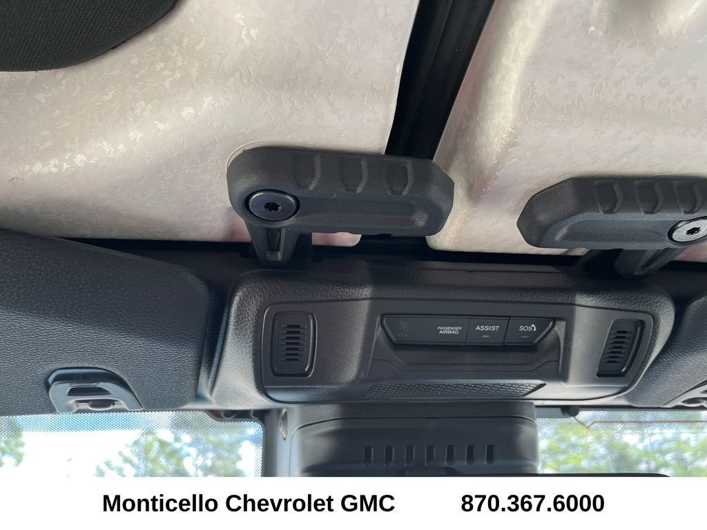 2025 Jeep Gladiator Mojave 4x4