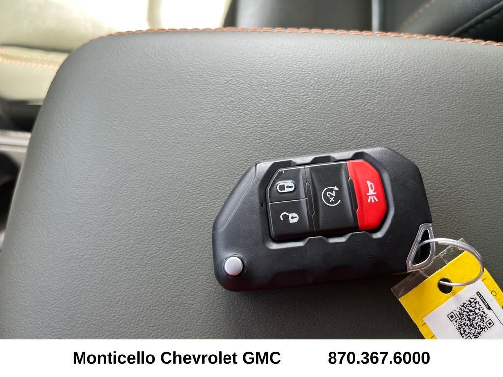 2025 Jeep Gladiator Mojave 4x4