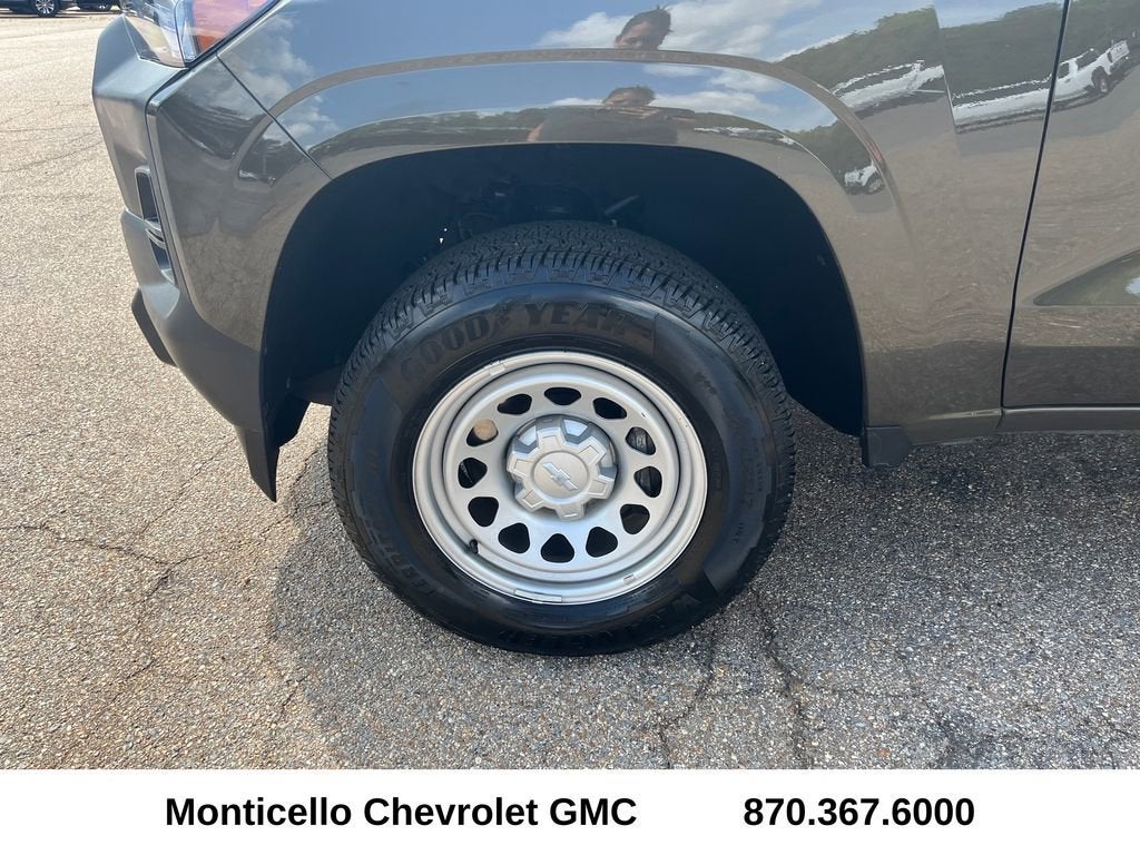 2024 Chevrolet Colorado WT