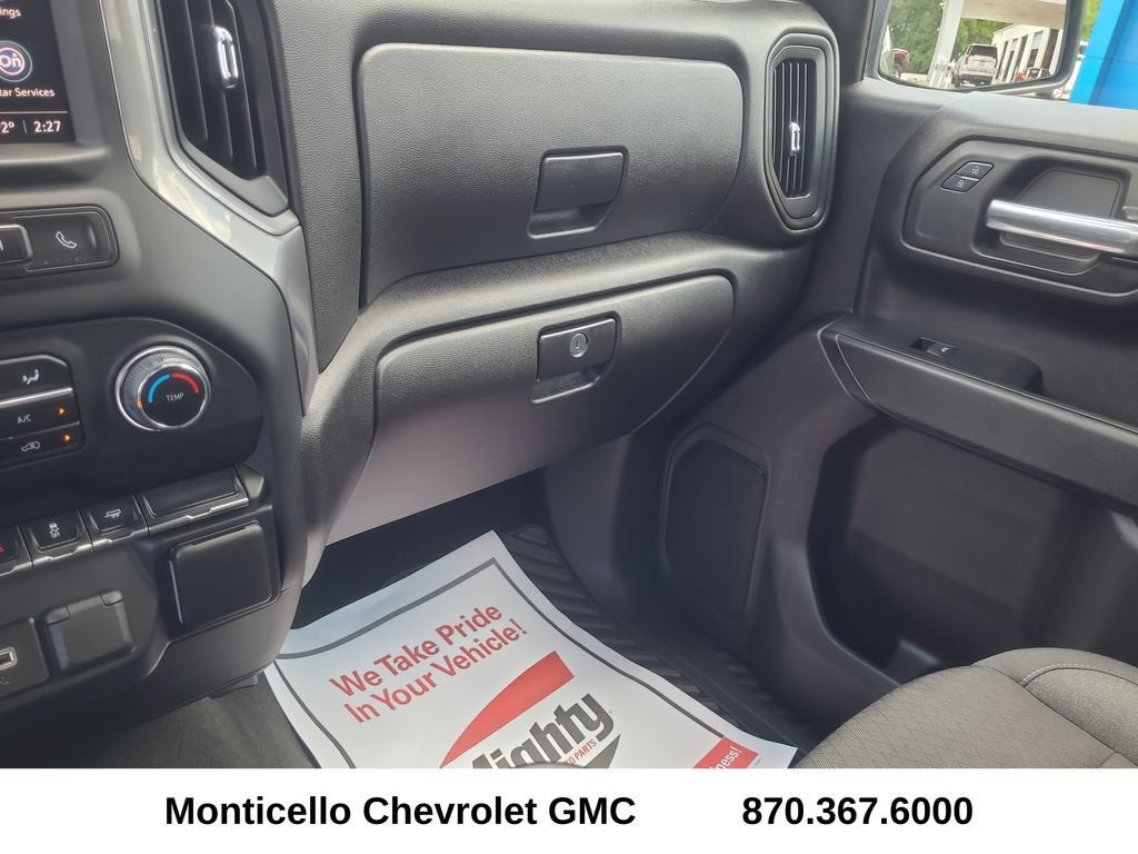 2024 Chevrolet Silverado 1500 Custom