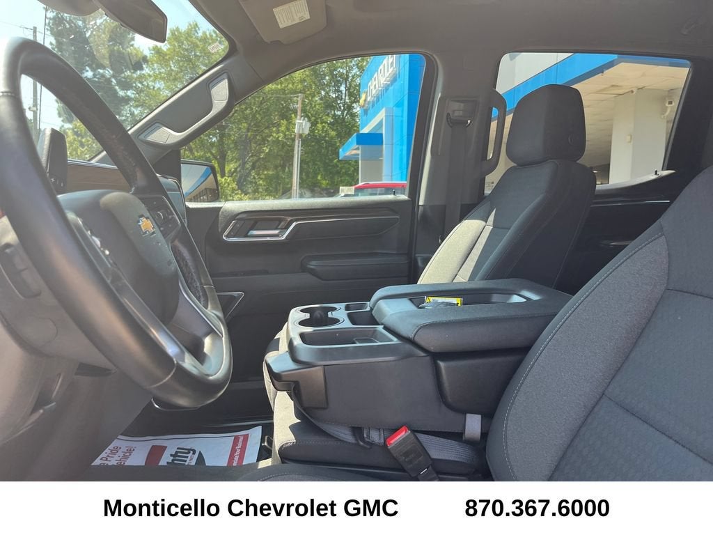 2023 Chevrolet Silverado 1500 LT (2FL)