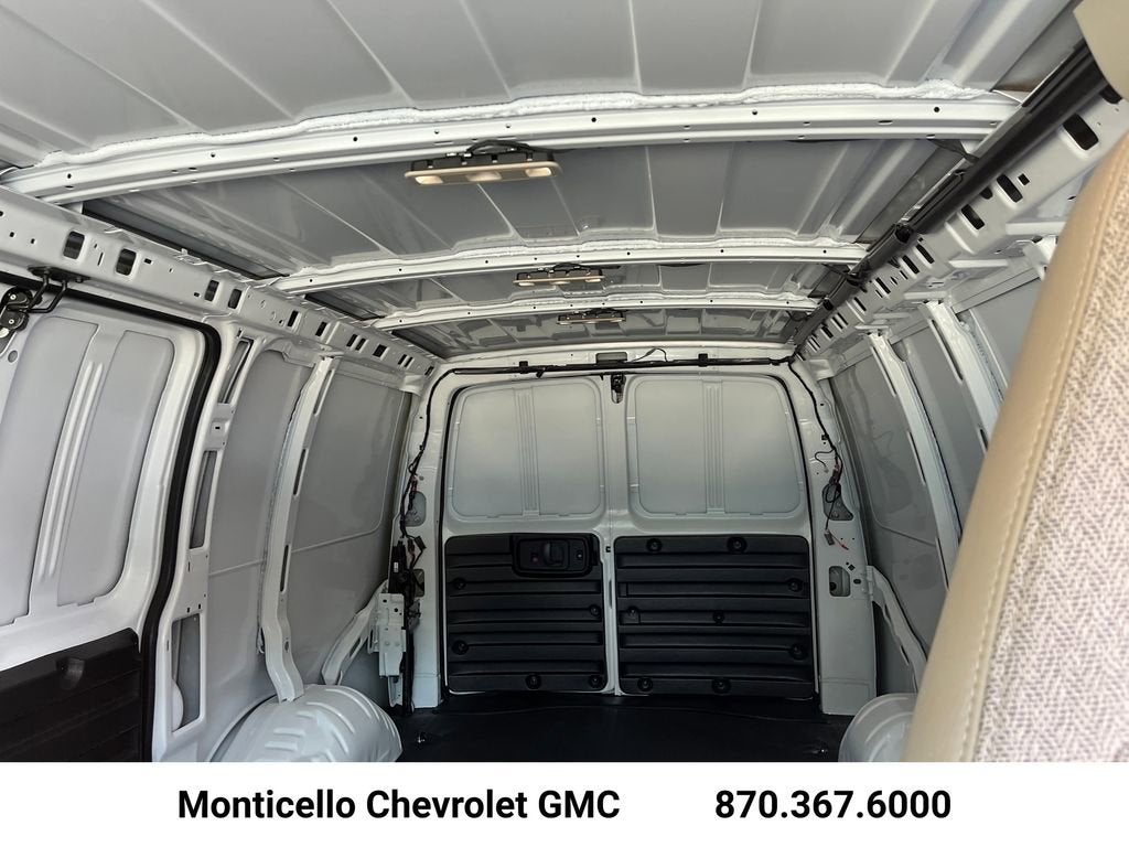 2026 Chevrolet Express Cargo WT