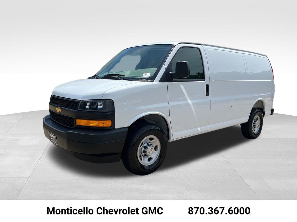 2026 Chevrolet Express Cargo WT