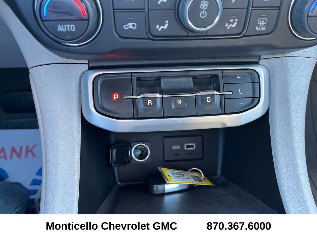 2022 GMC Acadia SLE