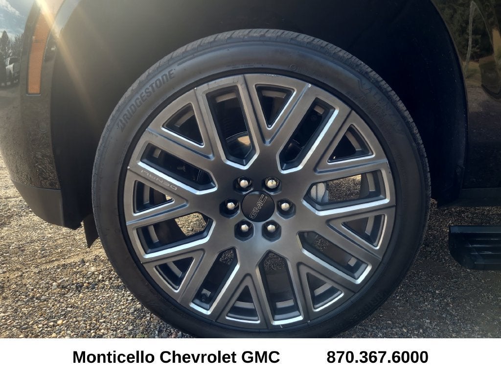 2025 GMC Yukon Denali Ultimate