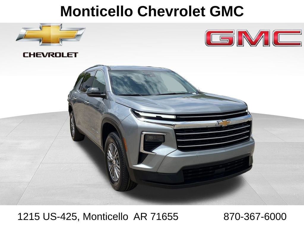 2025 Chevrolet Traverse LT