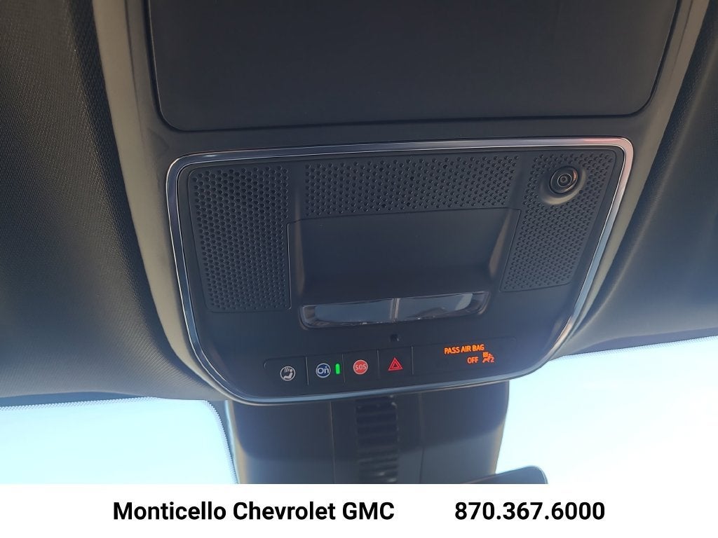 2027 Chevrolet Traverse RS