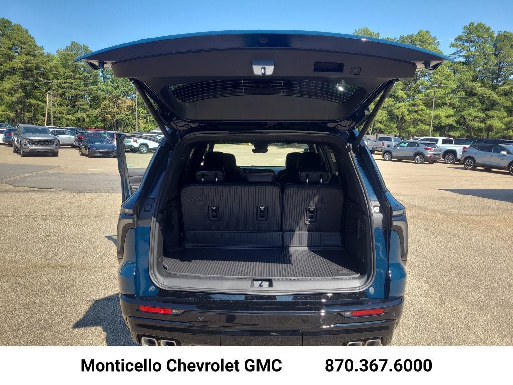 2027 Chevrolet Traverse RS