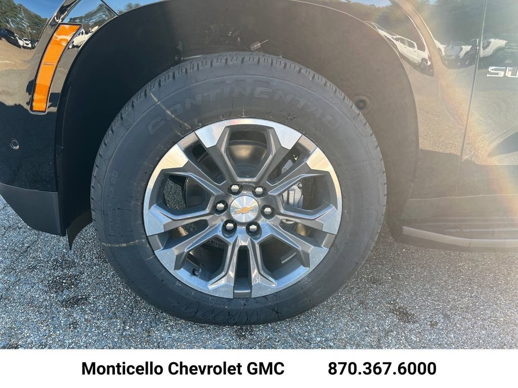 2026 Chevrolet Suburban LT