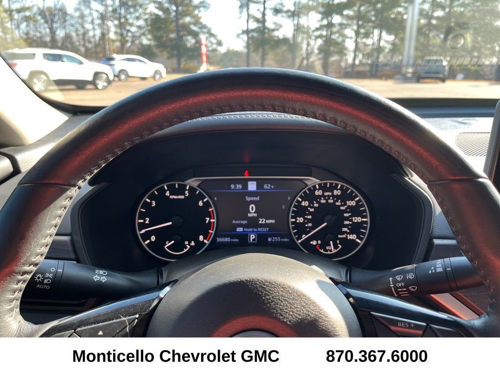 2023 Nissan Altima SL FWD