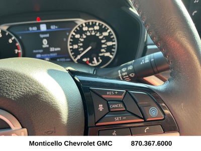 2023 Nissan Altima SL FWD