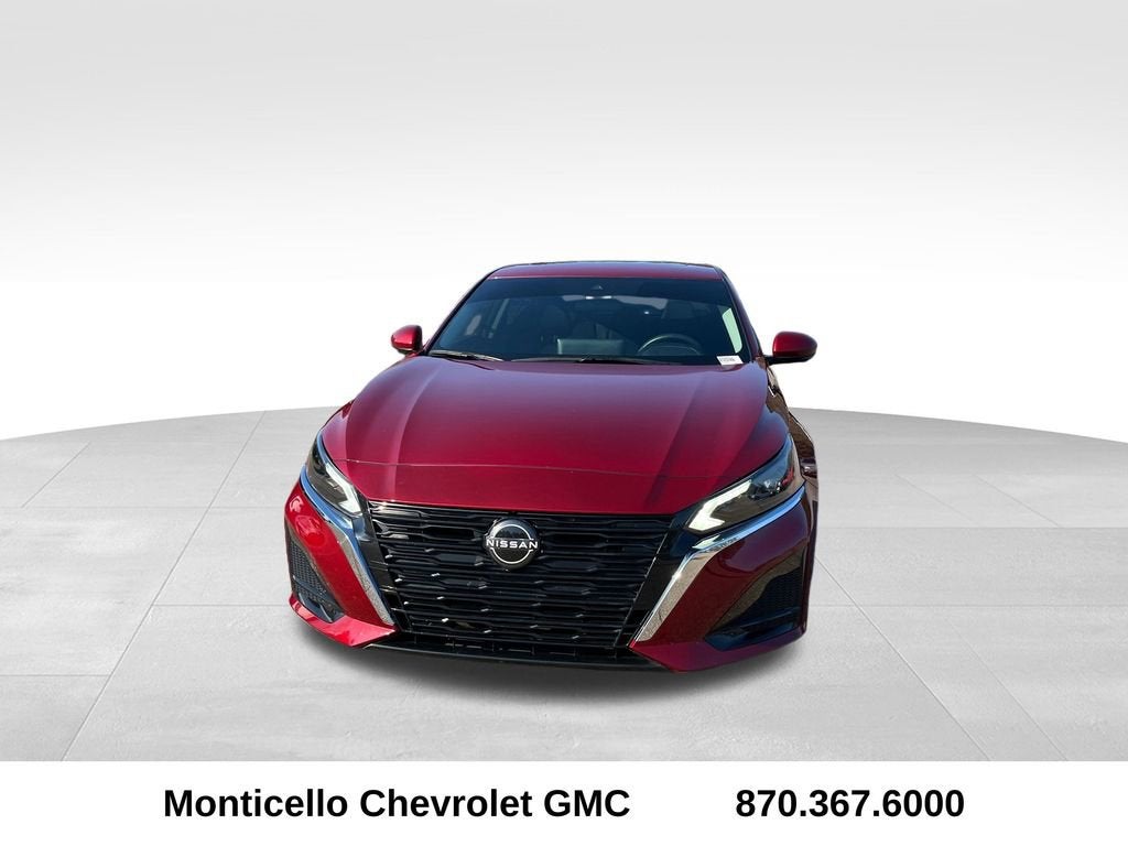 2023 Nissan Altima SL FWD