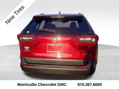 2021 Toyota RAV4 LE
