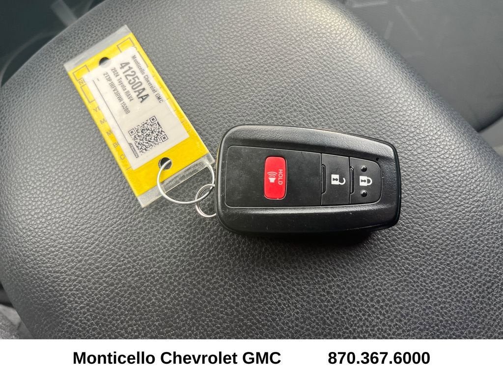 2024 Toyota RAV4 XLE