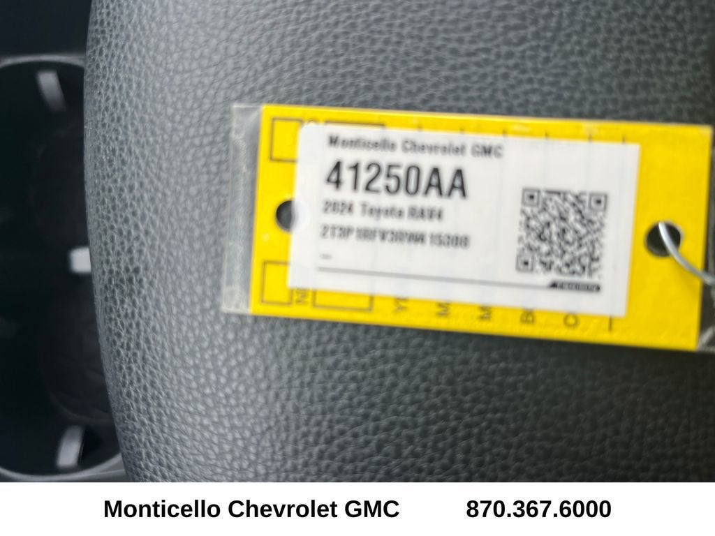 2024 Toyota RAV4 XLE