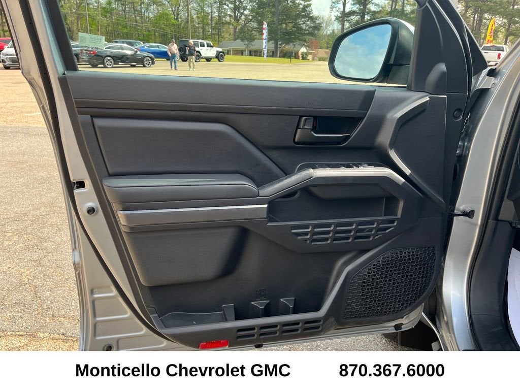 2024 Toyota Tacoma SR5