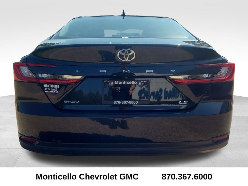 2025 Toyota Camry LE