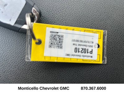 2025 Chevrolet Trax LS