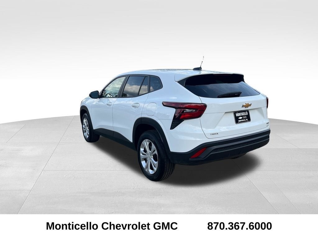 2025 Chevrolet Trax LS