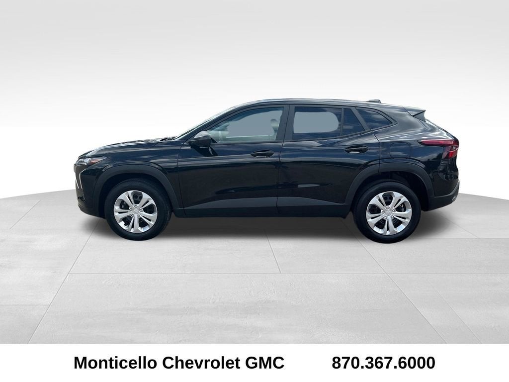 2025 Chevrolet Trax LS